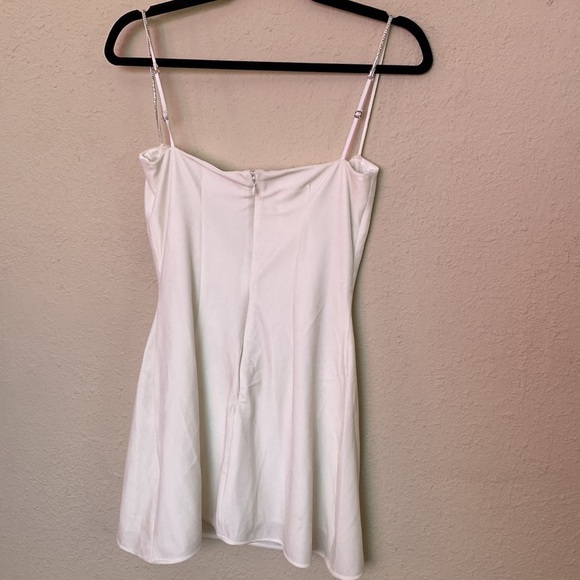 House of CB ‘Grace’ embellished velvet white mini dress‎ NWOT size L - Picture 10 of 14